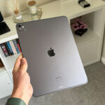 تبلت 13 اینچ اپل مدل IPad Pro 2025 M5 Wi-Fi Nano-Texture ظرفیت 2 ترابایت و رم 16 گیگابایت، رزولوشن دوربین 12 مگاپیکسل، پشتیبانی از قلم و کیبورد